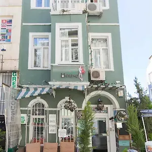 Hostal Taksim House